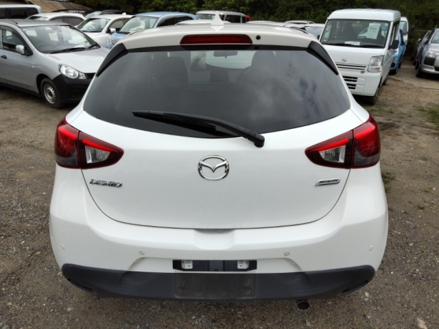 MAZDA DEMIO 2019
