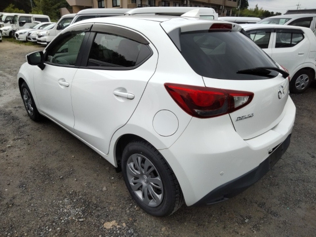 MAZDA DEMIO 2019