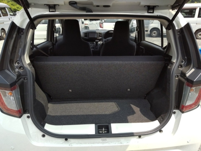 DAIHATSU MIRA E S 2018