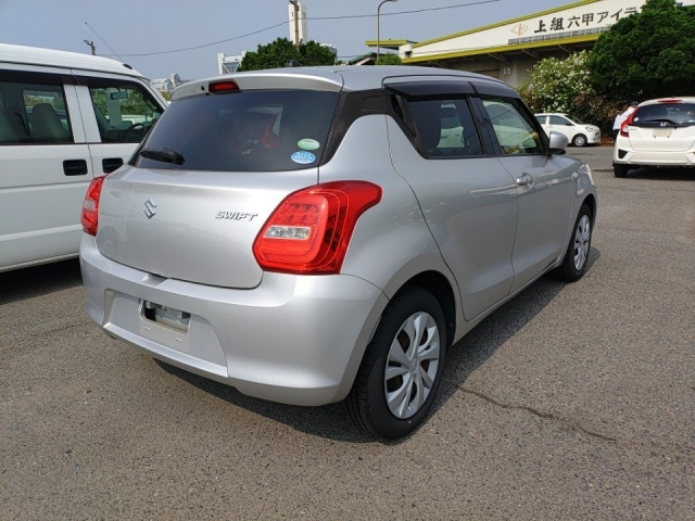 SUZUKI SWIFT 2018