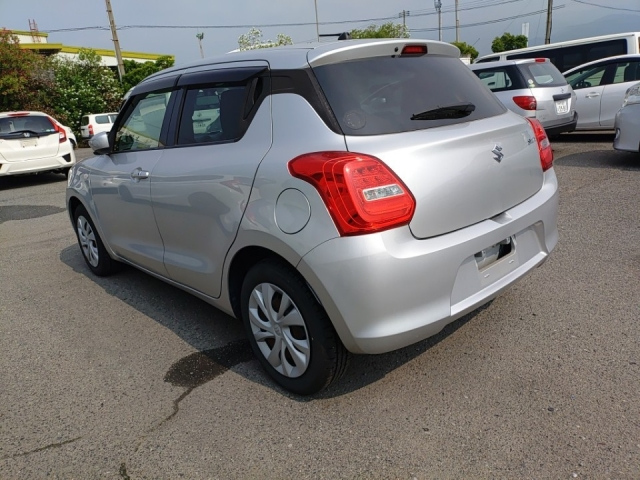 SUZUKI SWIFT 2018