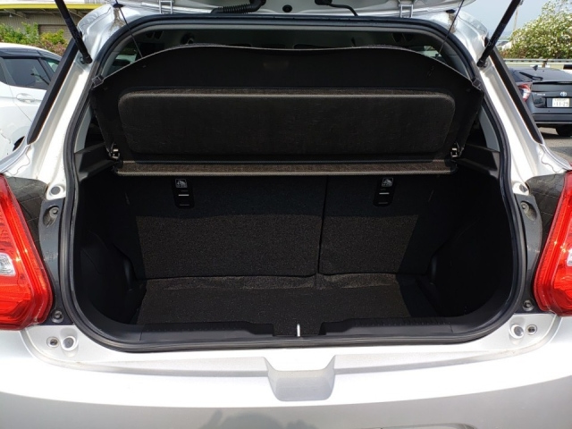 SUZUKI SWIFT 2018