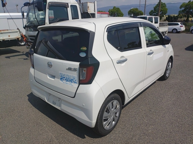 DAIHATSU MIRA E S 2020