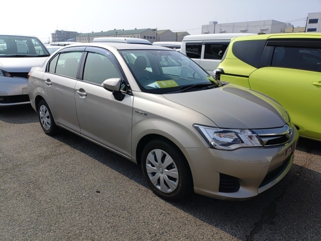 TOYOTA COROLLA AXIO 2014