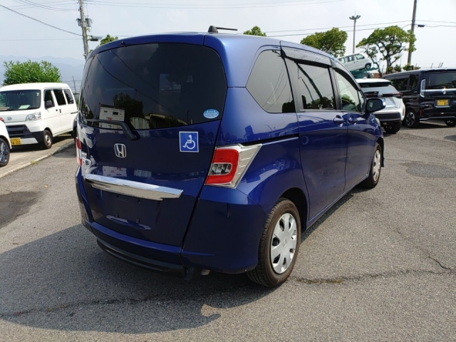 HONDA FREED 2014