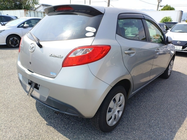 MAZDA DEMIO 2012