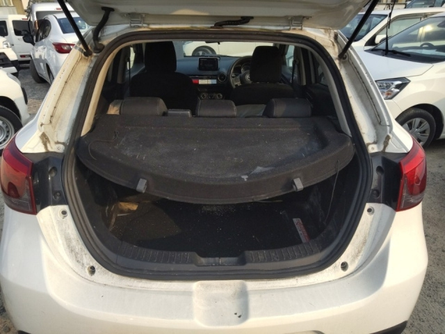 MAZDA DEMIO 2016