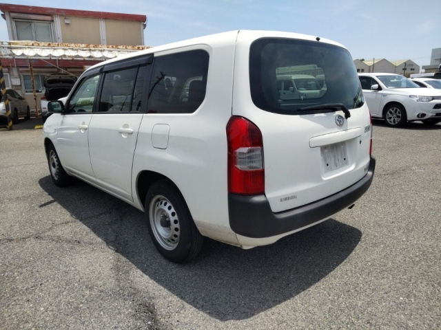 TOYOTA SUCCEED 2018