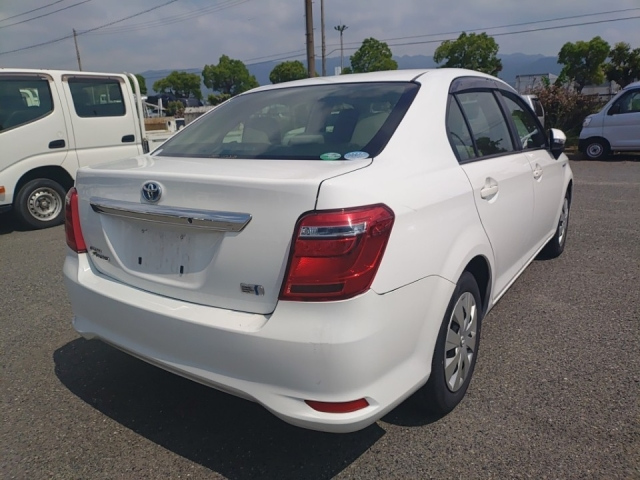 TOYOTA COROLLA AXIO 2017