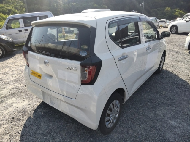 DAIHATSU MIRA E S 2020