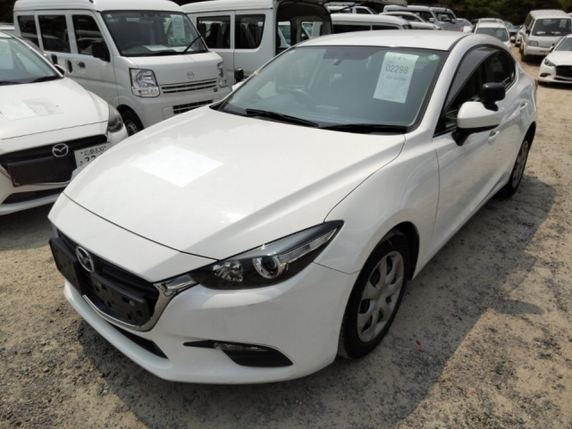 MAZDA AXELA 2018