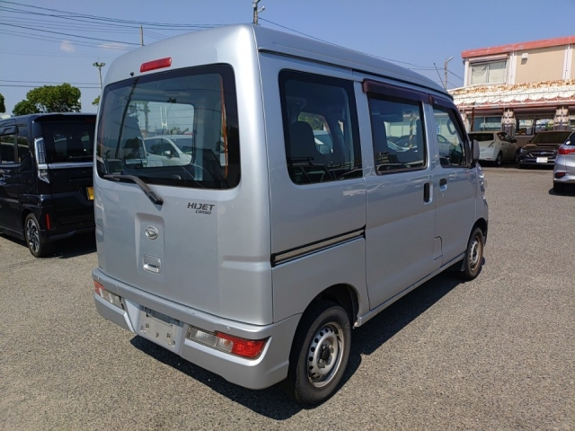 DAIHATSU HIJET VAN 2019