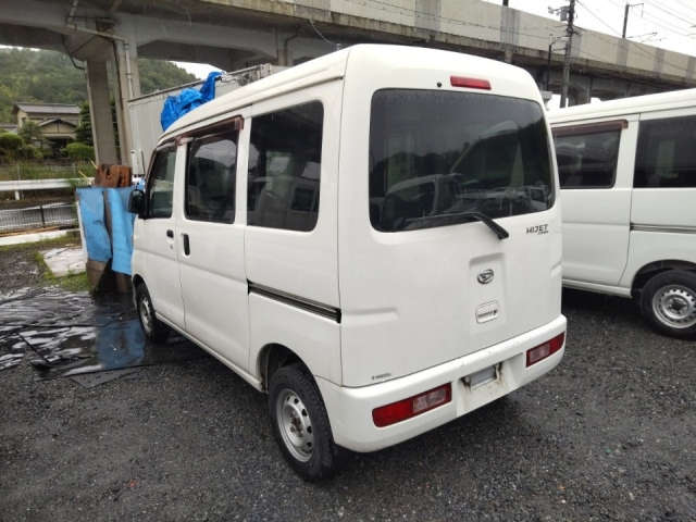 DAIHATSU HIJET VAN 2015