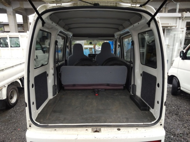 DAIHATSU HIJET VAN 2015
