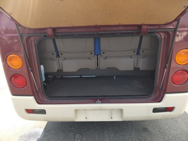 MITSUBISHI ROSA 2018