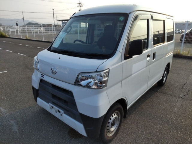 DAIHATSU HIJET VAN 2019