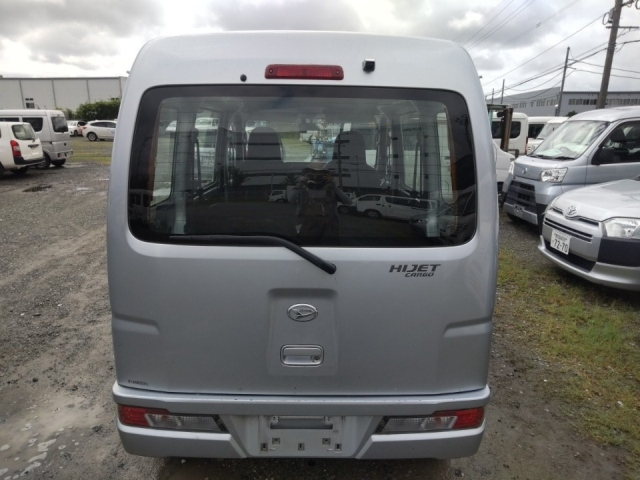 DAIHATSU HIJET VAN 2019