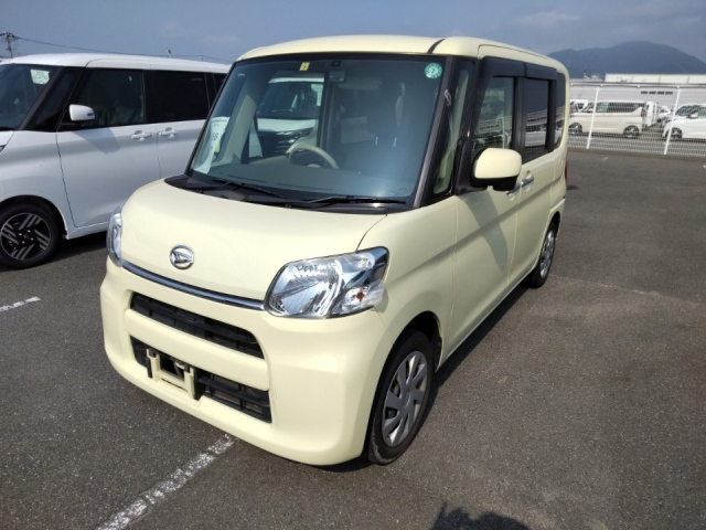 DAIHATSU TANTO 2016