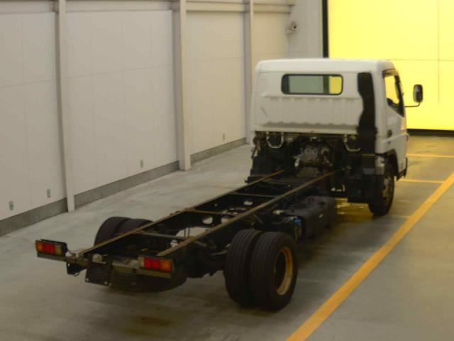 MITSUBISHI CANTER 2015