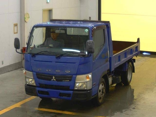 MITSUBISHI CANTER 2015