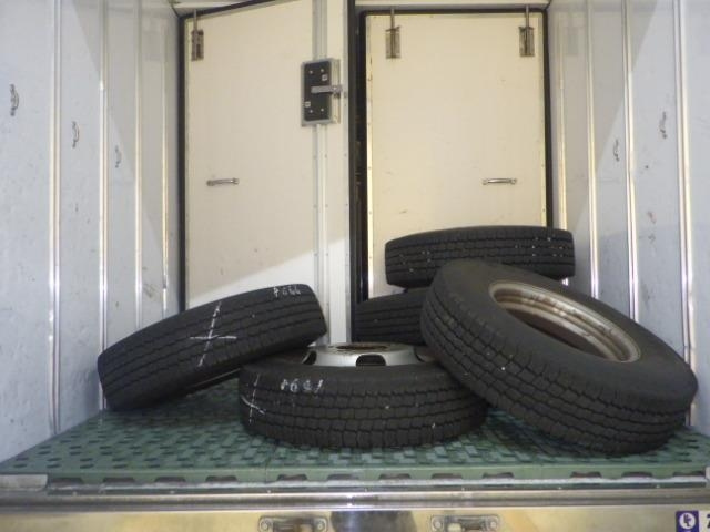 MITSUBISHI CANTER 2020