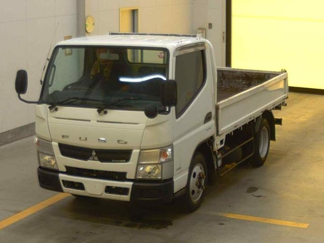 MITSUBISHI CANTER 2015