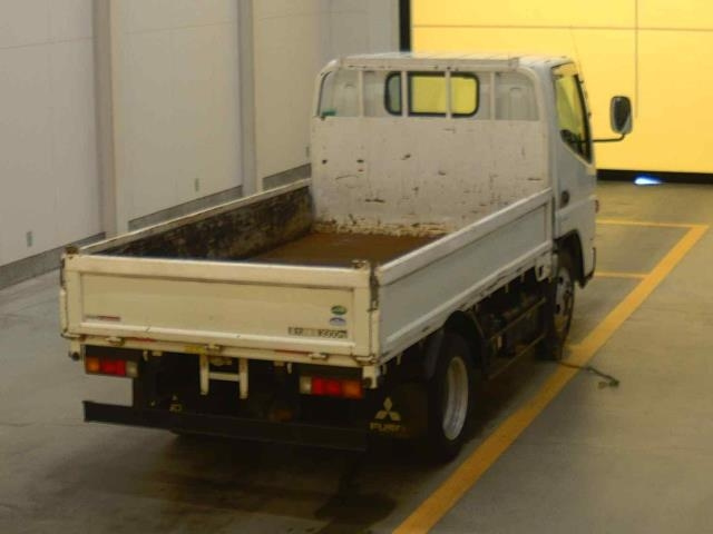MITSUBISHI CANTER 2015
