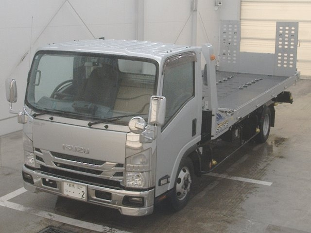 ISUZU ELF 2020
