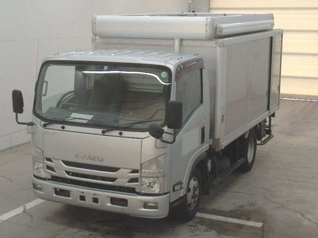 ISUZU ELF 2017