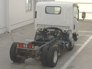 ISUZU ELF 2013