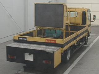 ISUZU ELF 2010