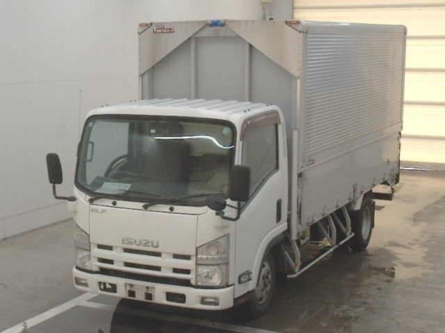 ISUZU ELF 2014
