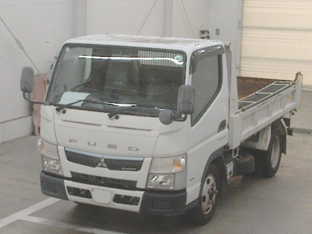 MITSUBISHI CANTER 2019