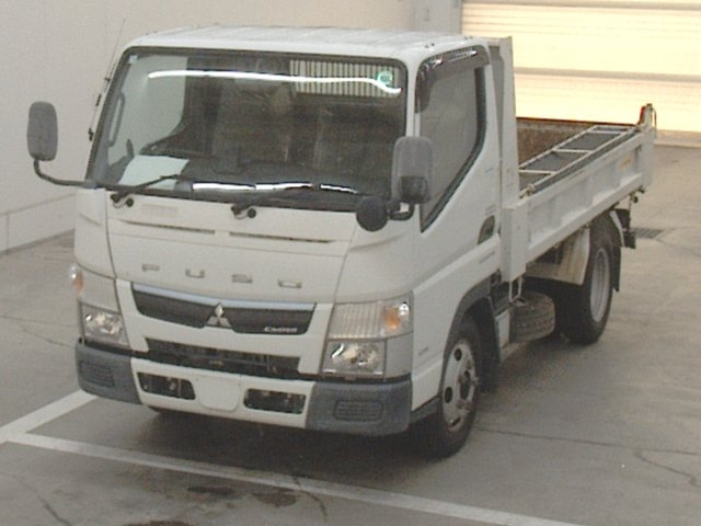 MITSUBISHI CANTER 2019