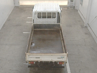 ISUZU ELF 2020