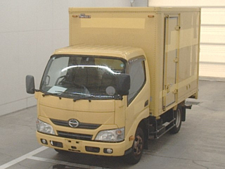 HINO DUTRO 2015