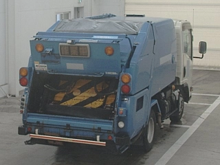 ISUZU ELF 2011