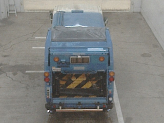 ISUZU ELF 2011