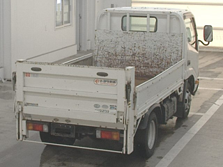 TOYOTA DYNA 2010