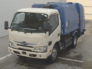 HINO DUTRO 2020