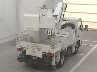 HINO DUTRO 2017