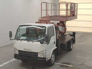 ISUZU ELF 2011