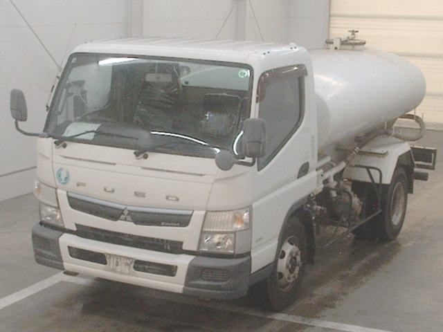 MITSUBISHI CANTER 2016