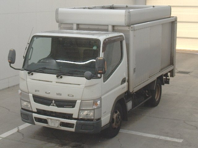 MITSUBISHI CANTER 2012