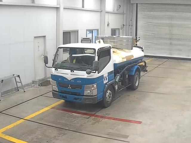 MITSUBISHI CANTER 2015