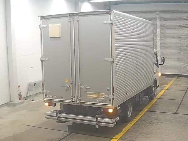 MITSUBISHI CANTER 2015