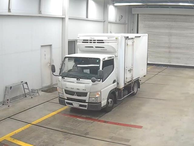 MITSUBISHI CANTER 2015
