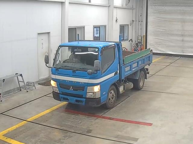 MITSUBISHI CANTER 2015