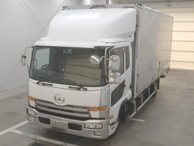 NISSAN CONDOR 2014