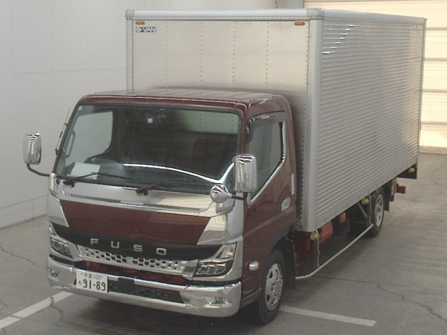 MITSUBISHI CANTER